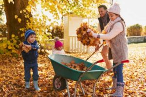 Outdoor DIY family bonding